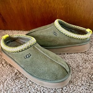 UGG TAZZ platform slipper